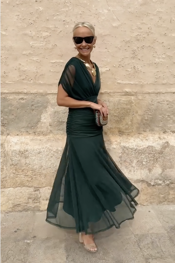 ISABELA | Vestido Elegante Lago de Fiesta con Escote en V