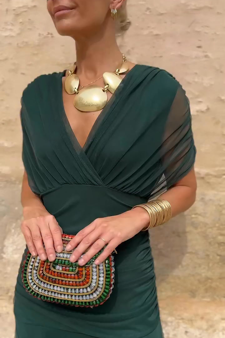 ISABELA | Vestido Elegante Lago de Fiesta con Escote en V